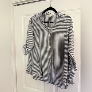 NWT Max Studio Blue and White Striped Shirt
